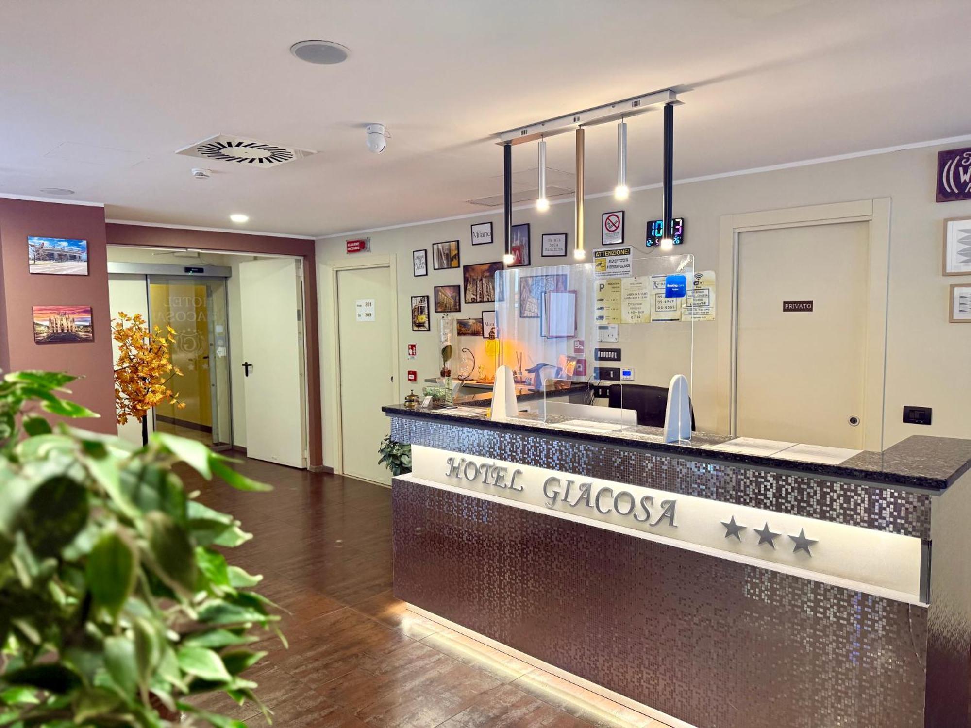 Hotel Giacosa 米兰 外观 照片